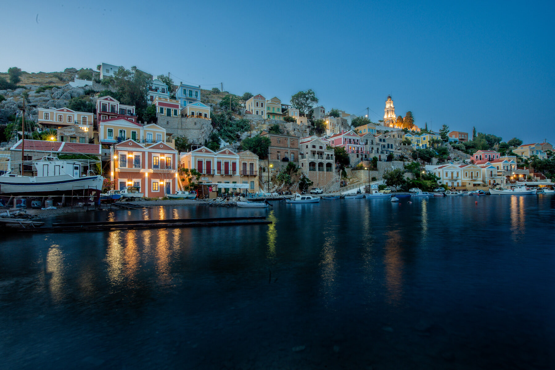 apartments in symi